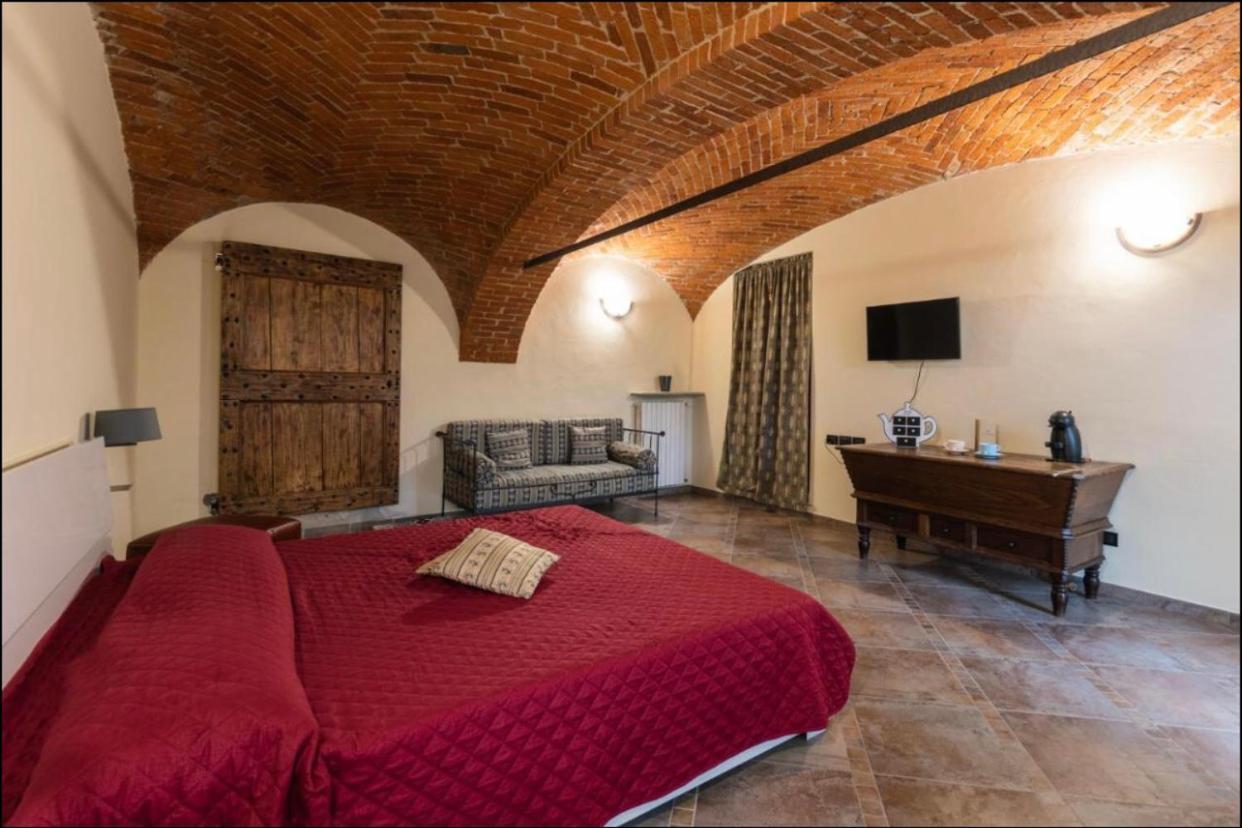 Certe Notti Langhe Bed & Breakfast Casa Furno Dış mekan fotoğraf